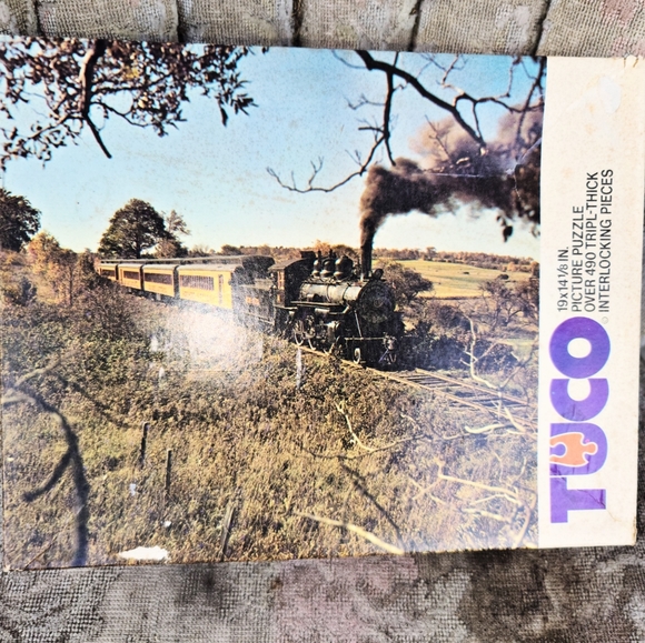 90s 500 Piece Train Jigsaw Puzzle